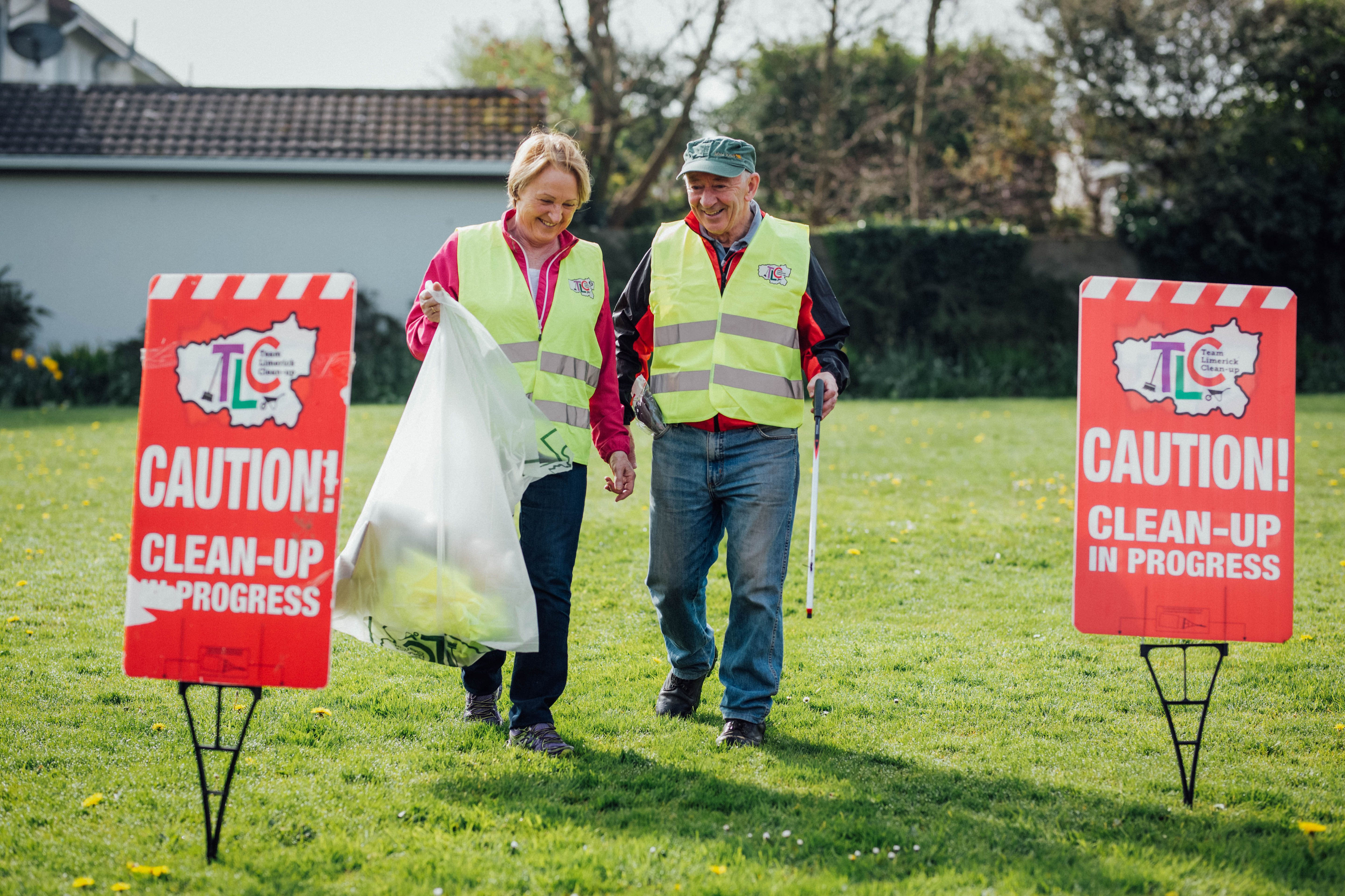 Josephine and Danny Browne in Monaleen pictured as part of the TLC Limerick Clean Up of 2019.
Pic. Brian Arthur