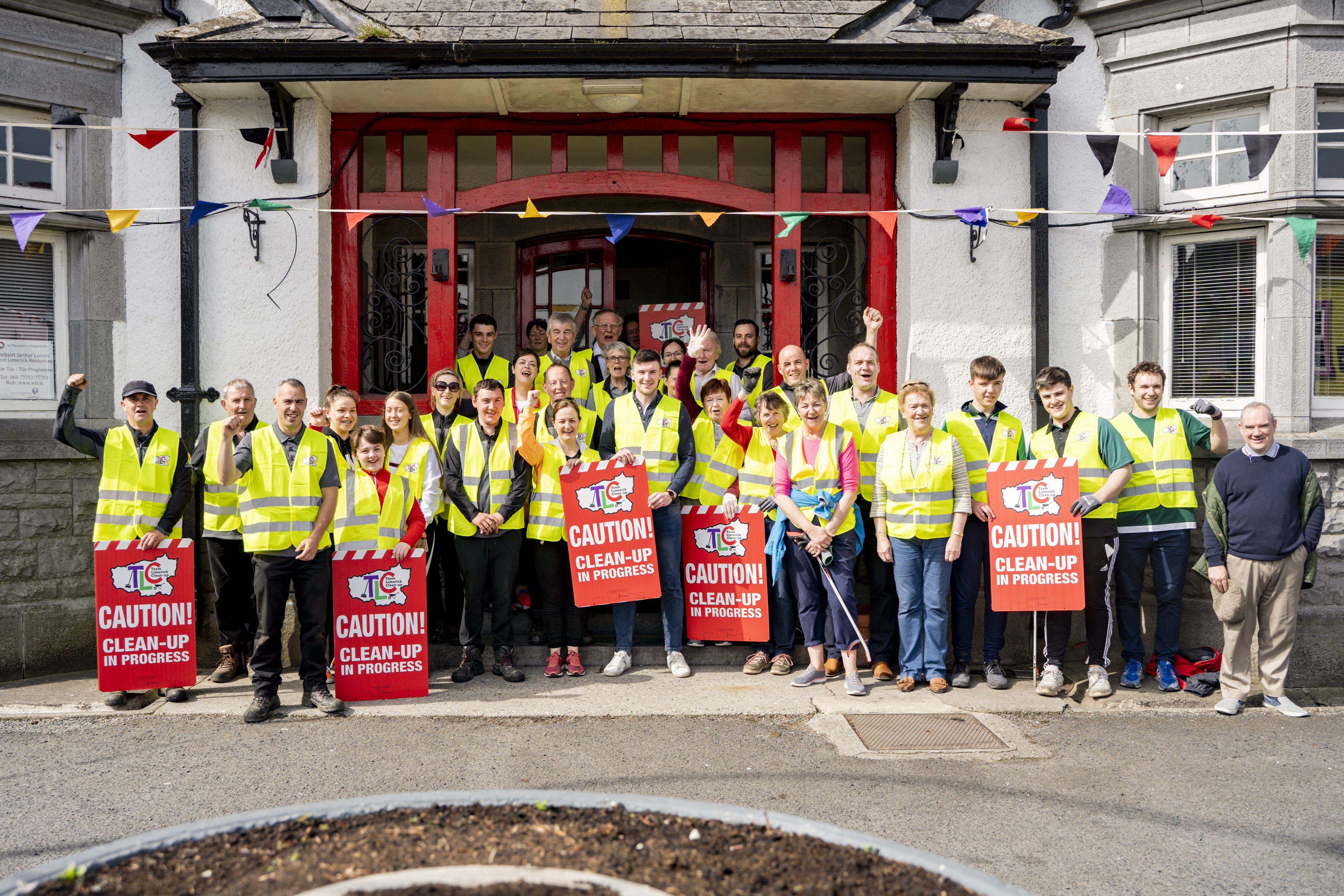 19/04/2019Limerick Hurling Captain, Declan Hannon pictured with volunteers from Adare at The Team Limerick Clean-Up (TLC) in Limerick. Pic: Don Moloney